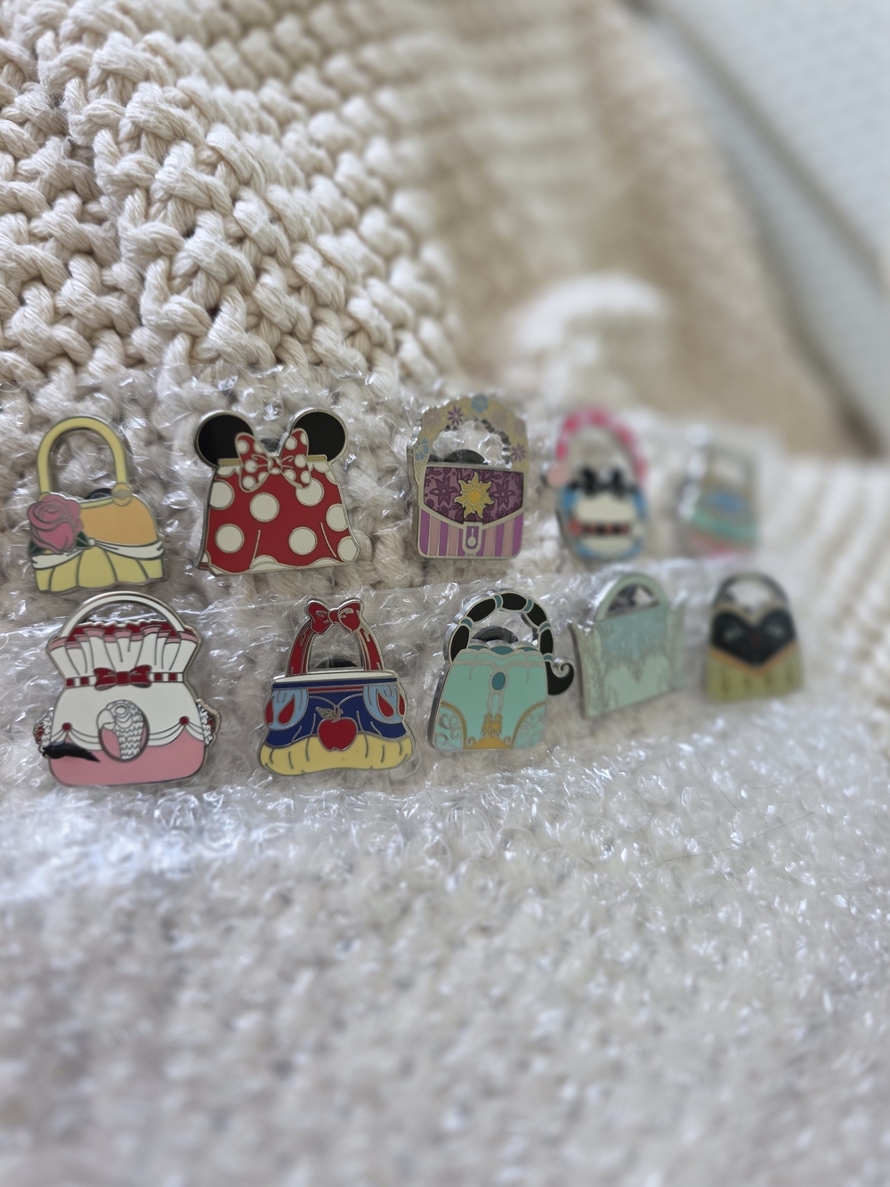 DISNEY Princess Handbag Pins - Picture 2 of 15